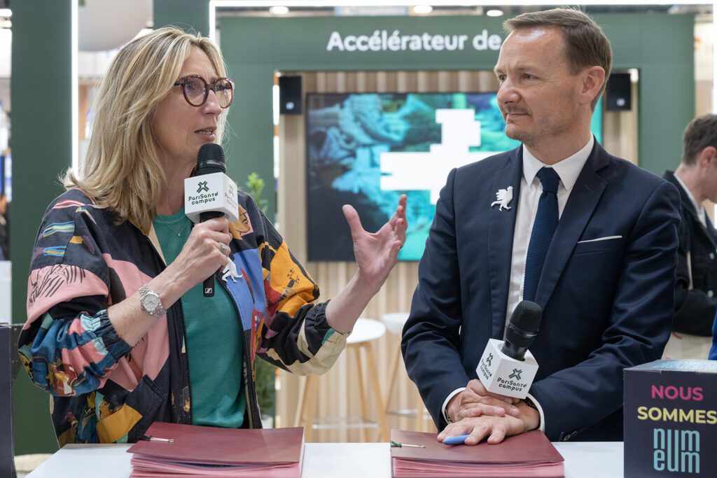 Véronique Torner, Présidente de Numeum et le Pr Antoine Tesnière, Directeur du campus PariSanté. Numeum Techtalks Santexpo 2025